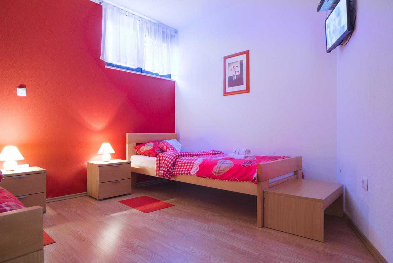 Apartment Ante Slunj Luaran gambar